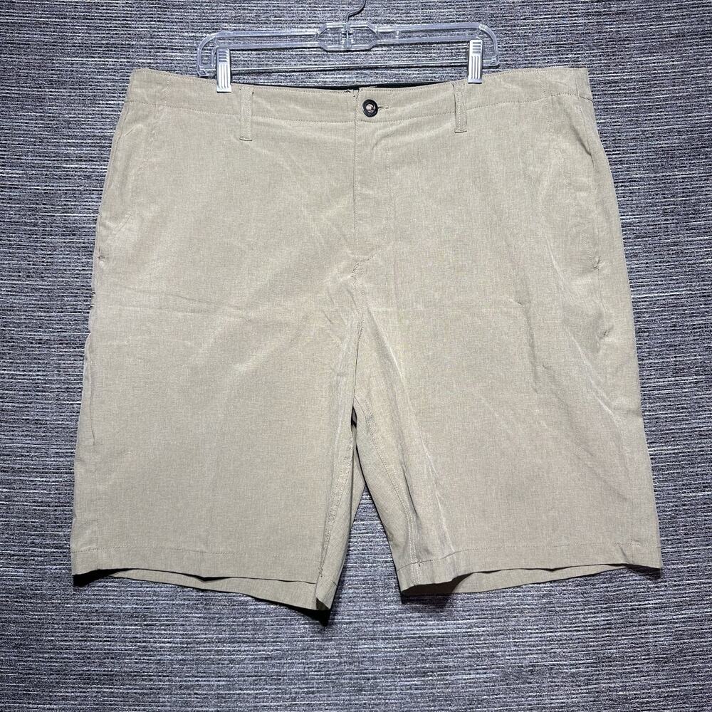 Volcom Shorts Men's Size 40 Khaki Brown 4-Way Stretch Surf & Turf Casual